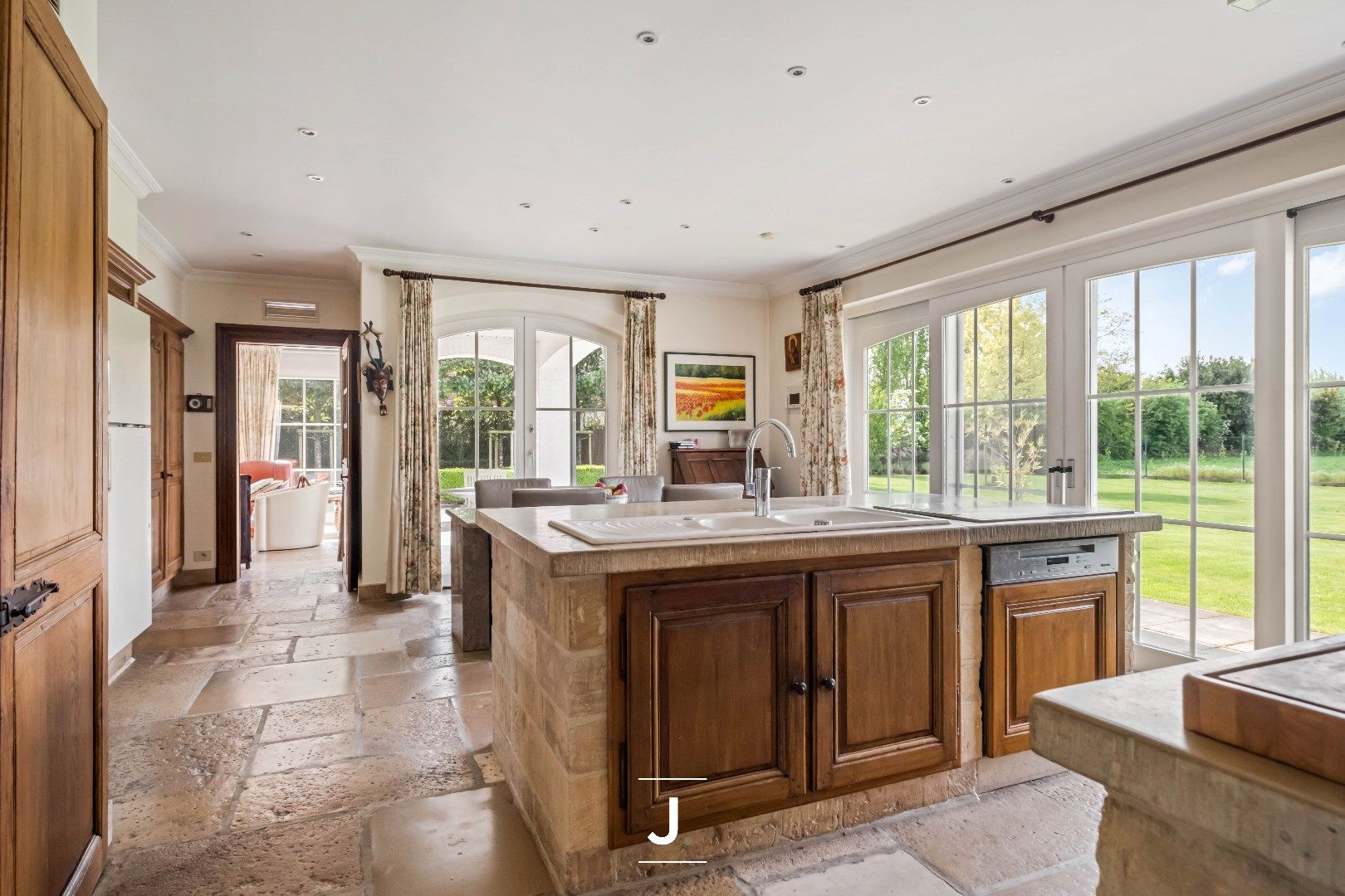 Ruime statige villa op een toplocatie te Beveren-Leie foto 14