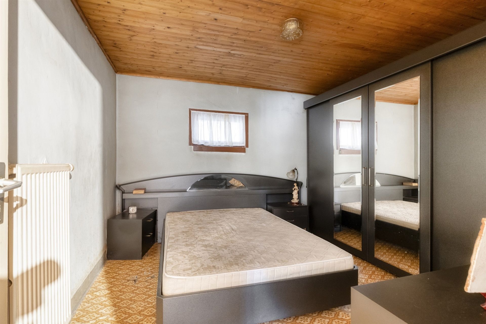 ONDER COMPROMIS! Landelijk zicht achter deze te renoveren woning  foto 9