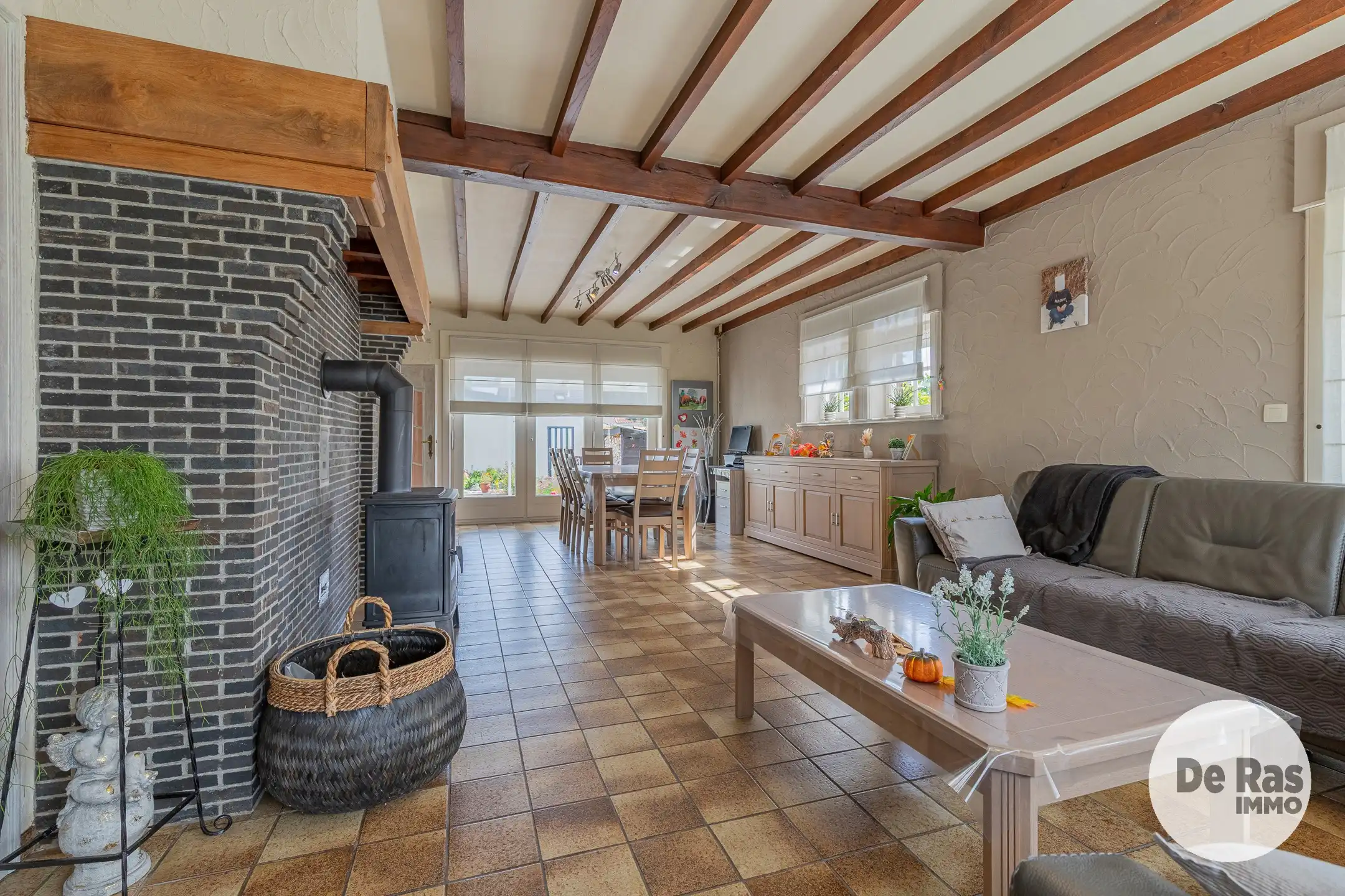 HERZELE - Ruime villa met magazijn op 16a18ca&nbsp; foto 5