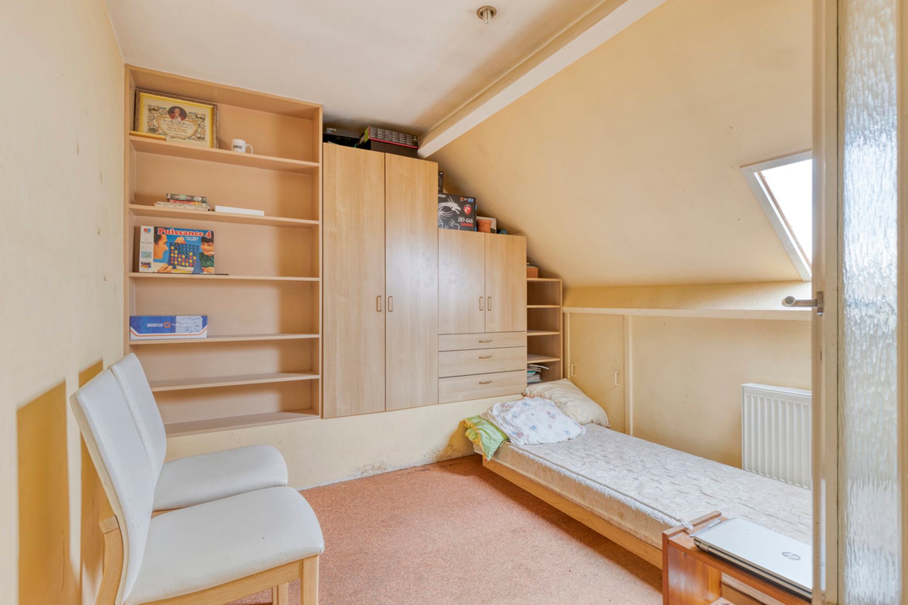 Mooie rijwoning met potentieel foto 18