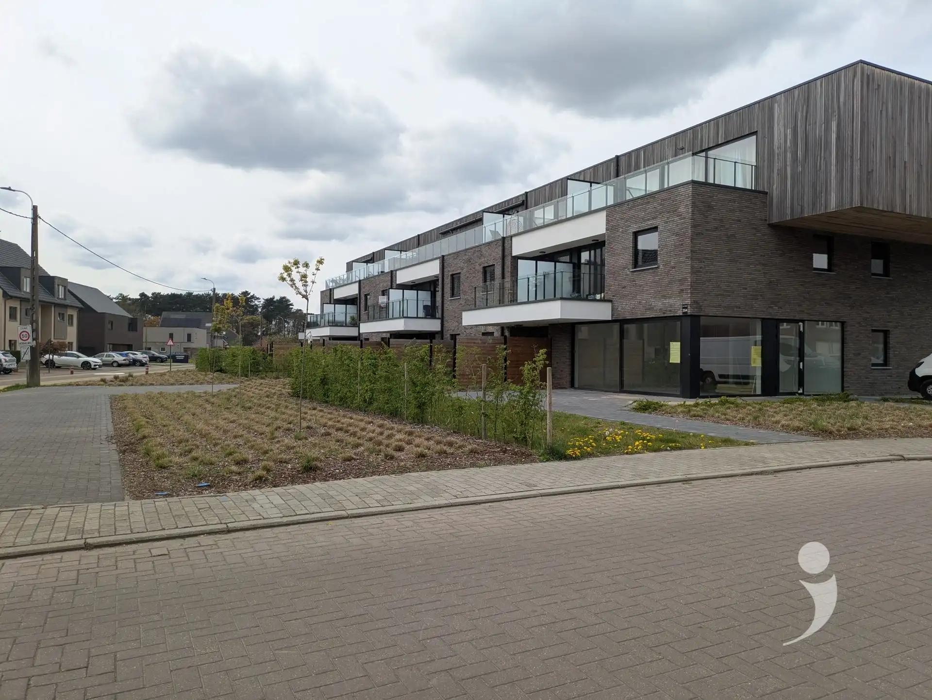 Energiezuinig gelijkvloers nieuwbouw appartement. foto {{pictureIndex}}