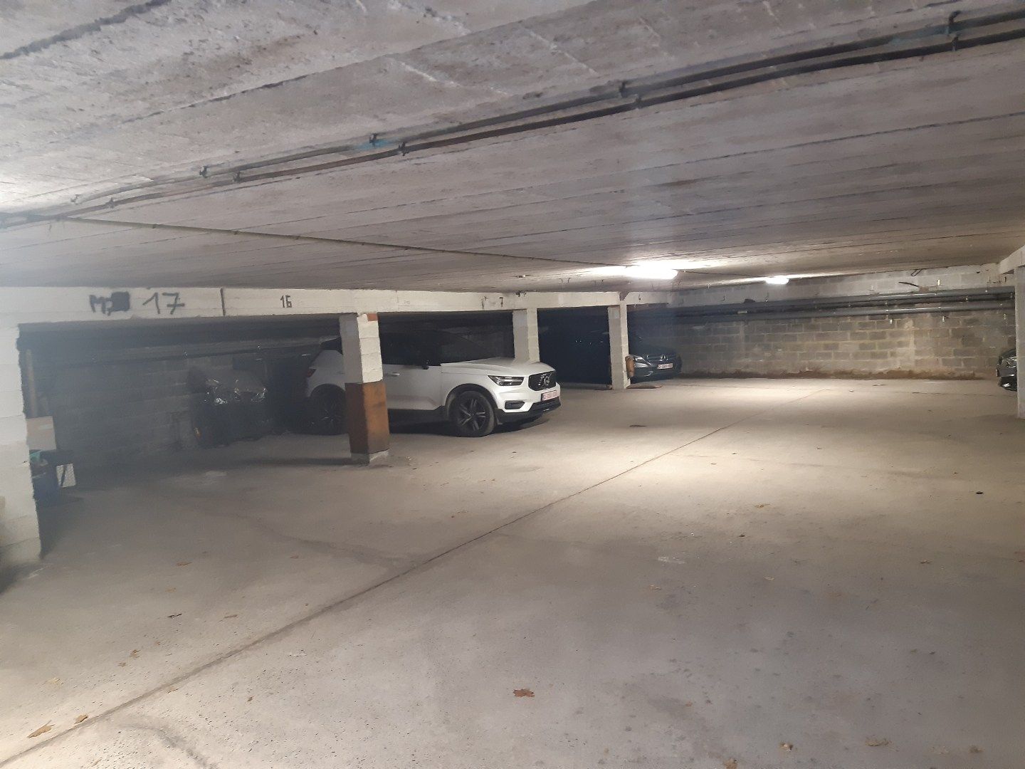 Ruim en lichtrijk appartement - centrum Gavere.  foto 24