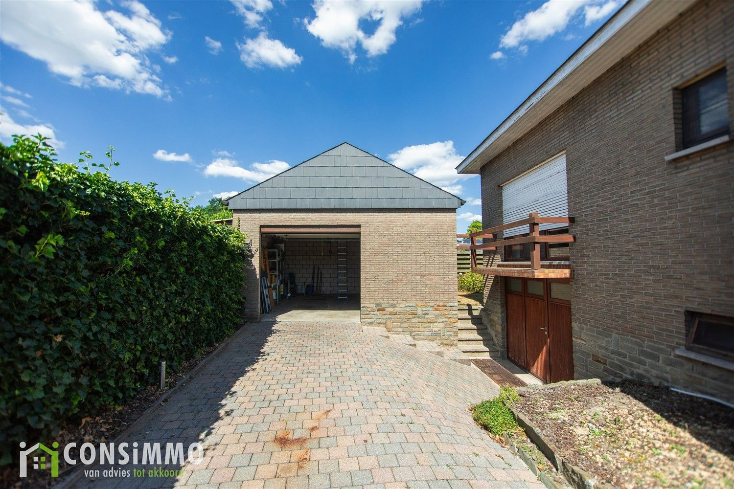 Karaktervolle split-level woning in groene omgeving te Genk-Termien foto 37