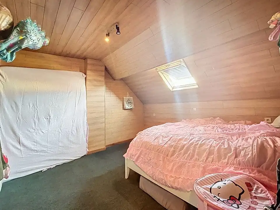 Ruime gezinswoning met diepe tuin in centrum Wuustwezel foto 17