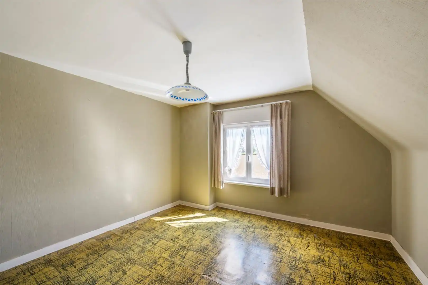 Halfopen bebouwing op 548m² foto 18