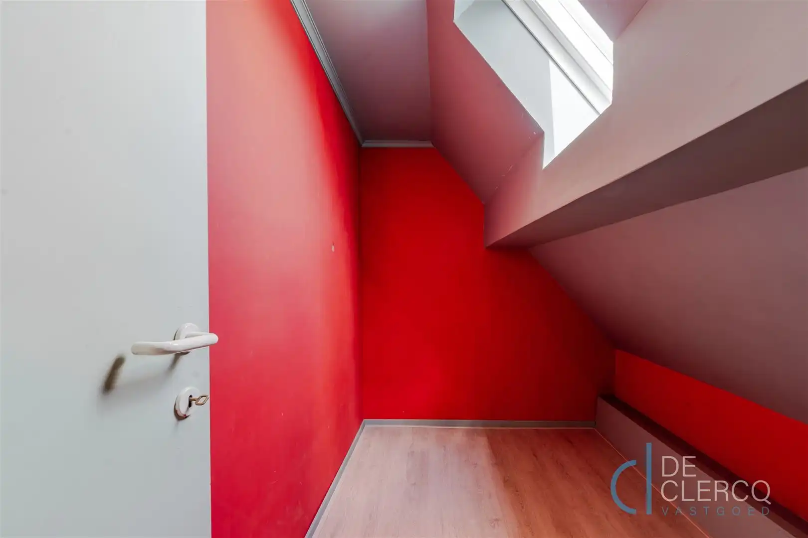 Charmante woning te huur in Lochristi met garage en tuin! foto 10