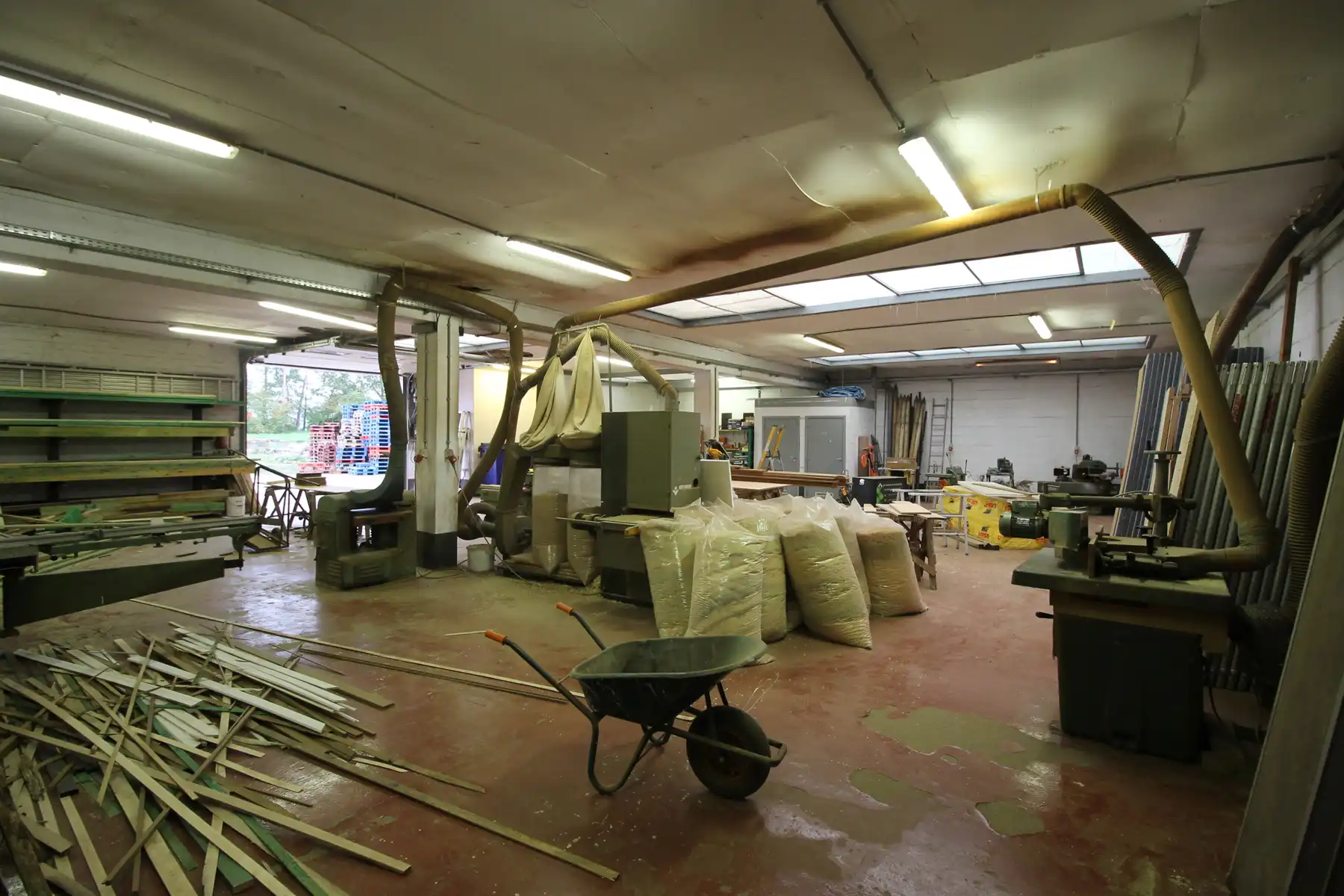 Industriehal van ca. 280m² in Bedrijvencentrum Merksplas. foto 6