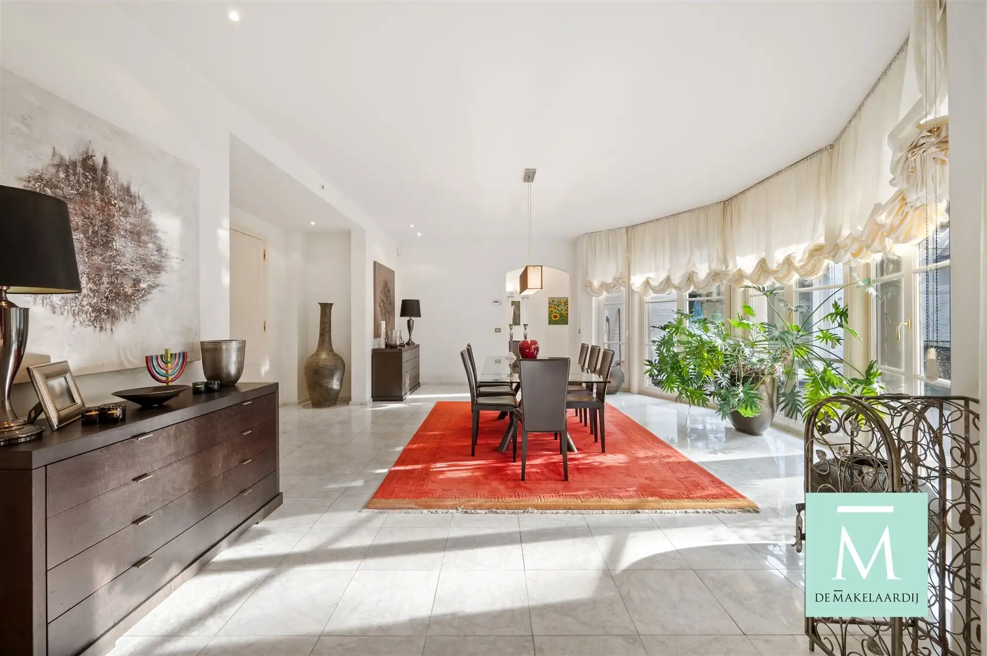 Stijlvolle villa met prachtige tuin, gelegen in het groen foto 10