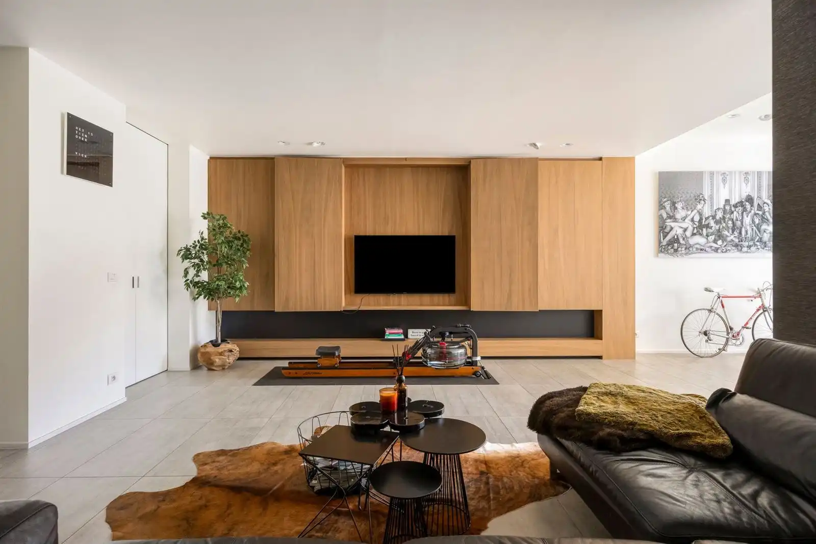 Ruime woning met 4 slaapkamers en bureau te koop foto 6