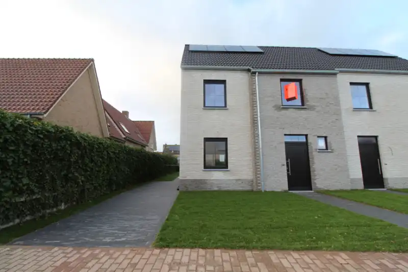 Instapklare nieuwbouwwoning in De Haan foto 14