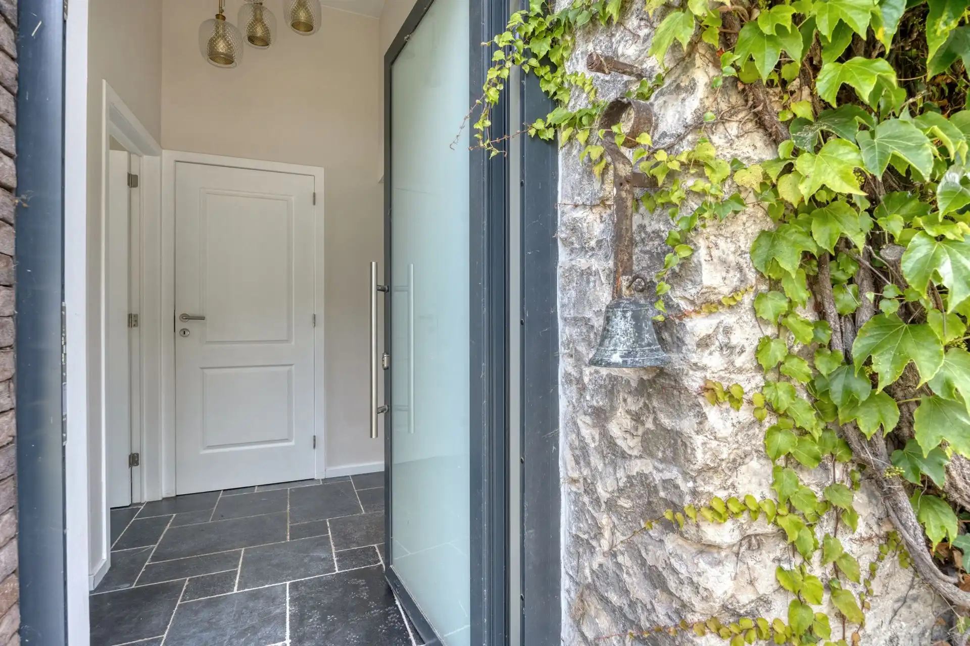 Prachtig gerenoveerde & charmante 3-gevel woning in centrum foto 7