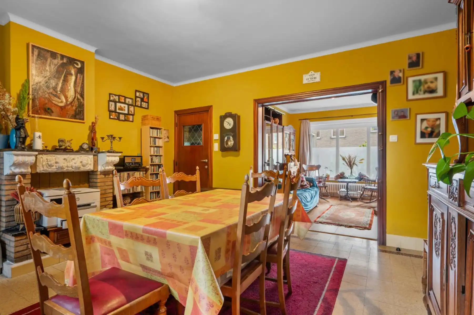 Centraal gelegen woning met garage, tuin en 3 slaapkamers foto 4