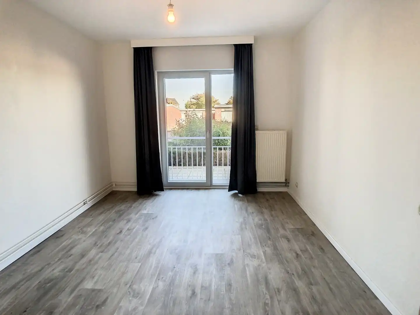 Goed gelegen appartement met 2 slaapkamers, kelder en garage te Tongeren foto 7