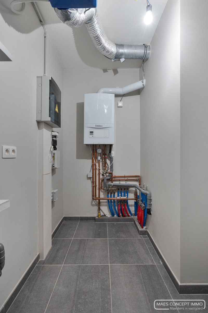Ruim gelijkvloers 2-slaapkamerappartement in Jabbeke foto 15
