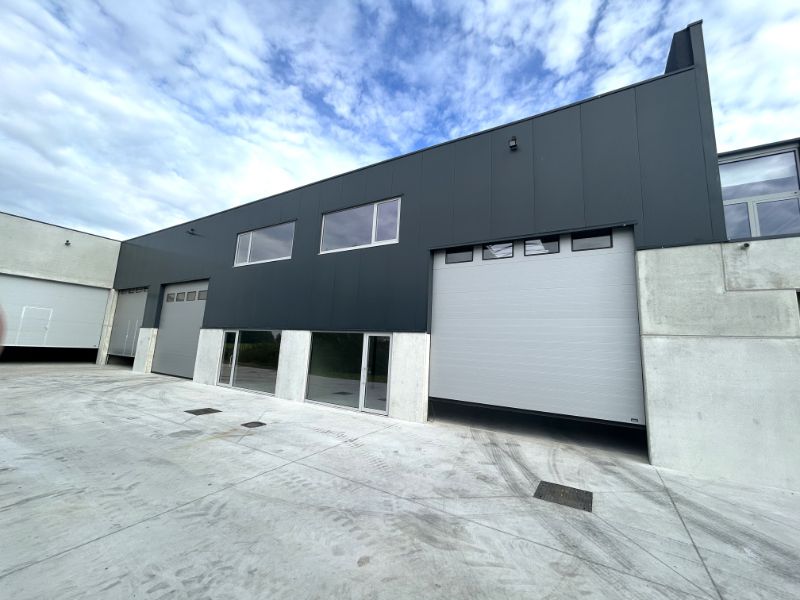 Nieuwbouw magazijn van 285m² en met 2 parkings – vlakbij N9 foto 10