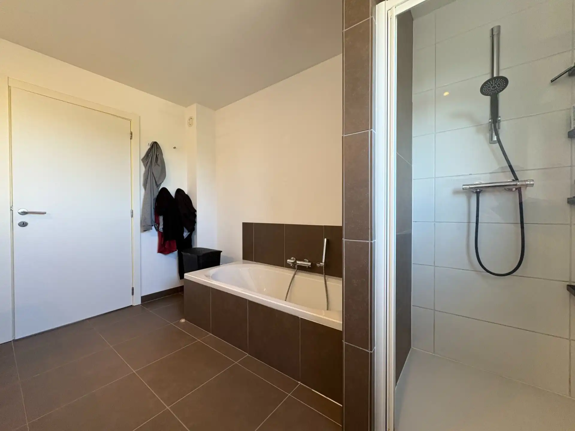 Recente half open woning in Oudenaarde foto 12