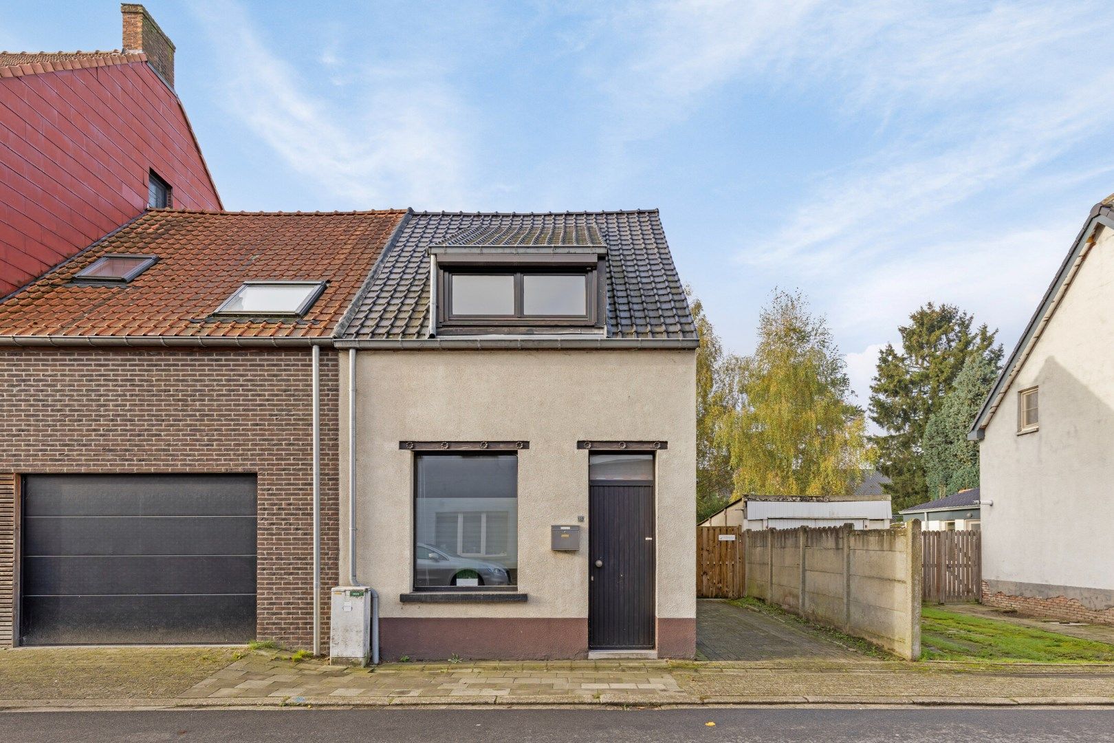 Instapklare halfopen bebouwing met 2 slaapkamers en zonnige tuin op wandelafstand van het centrum !  foto 19