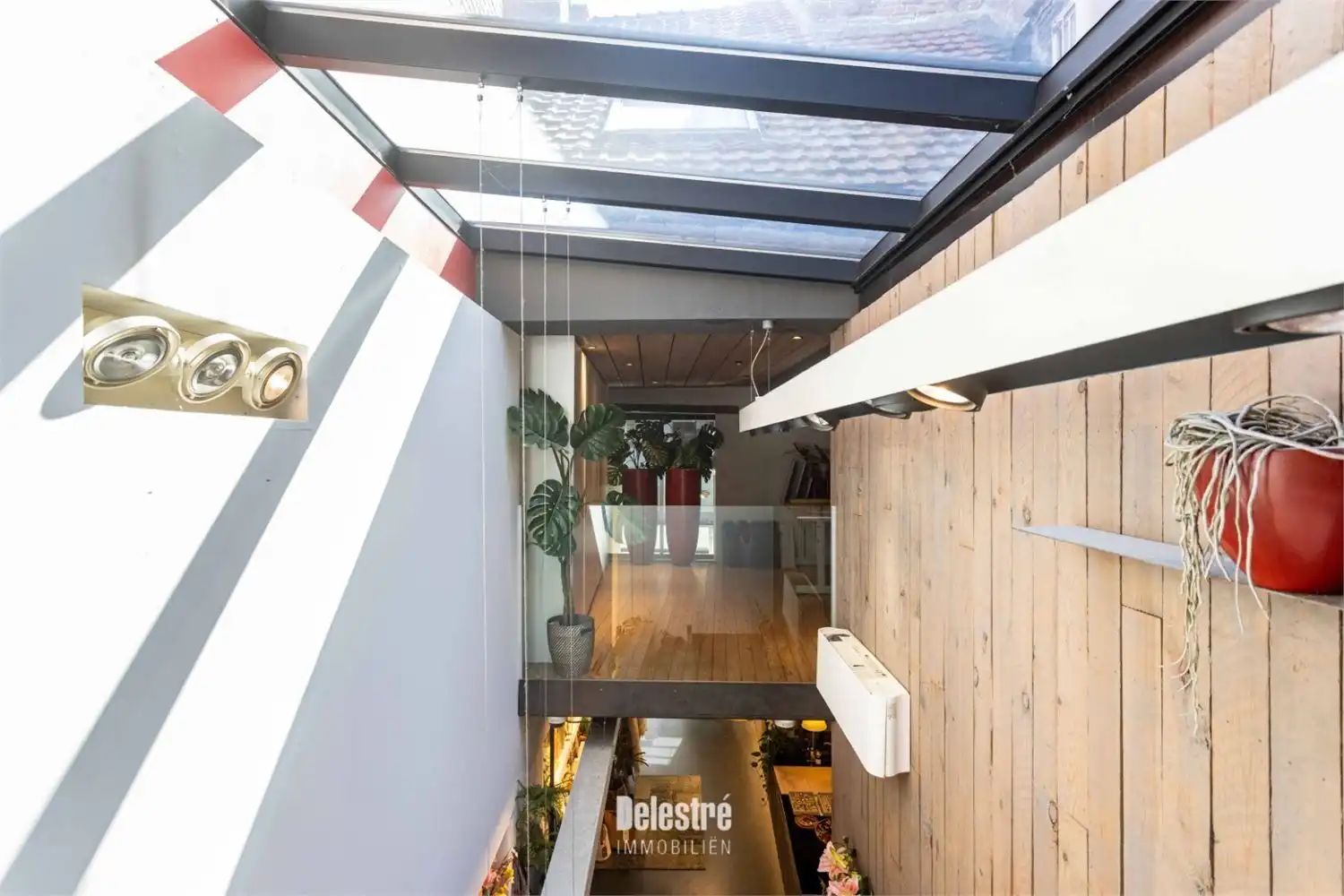 ENERGIEZUINIGE, LUXUEUS INGERICHTE HANDELSEIGENDOM MOLENSTRAAT foto 15