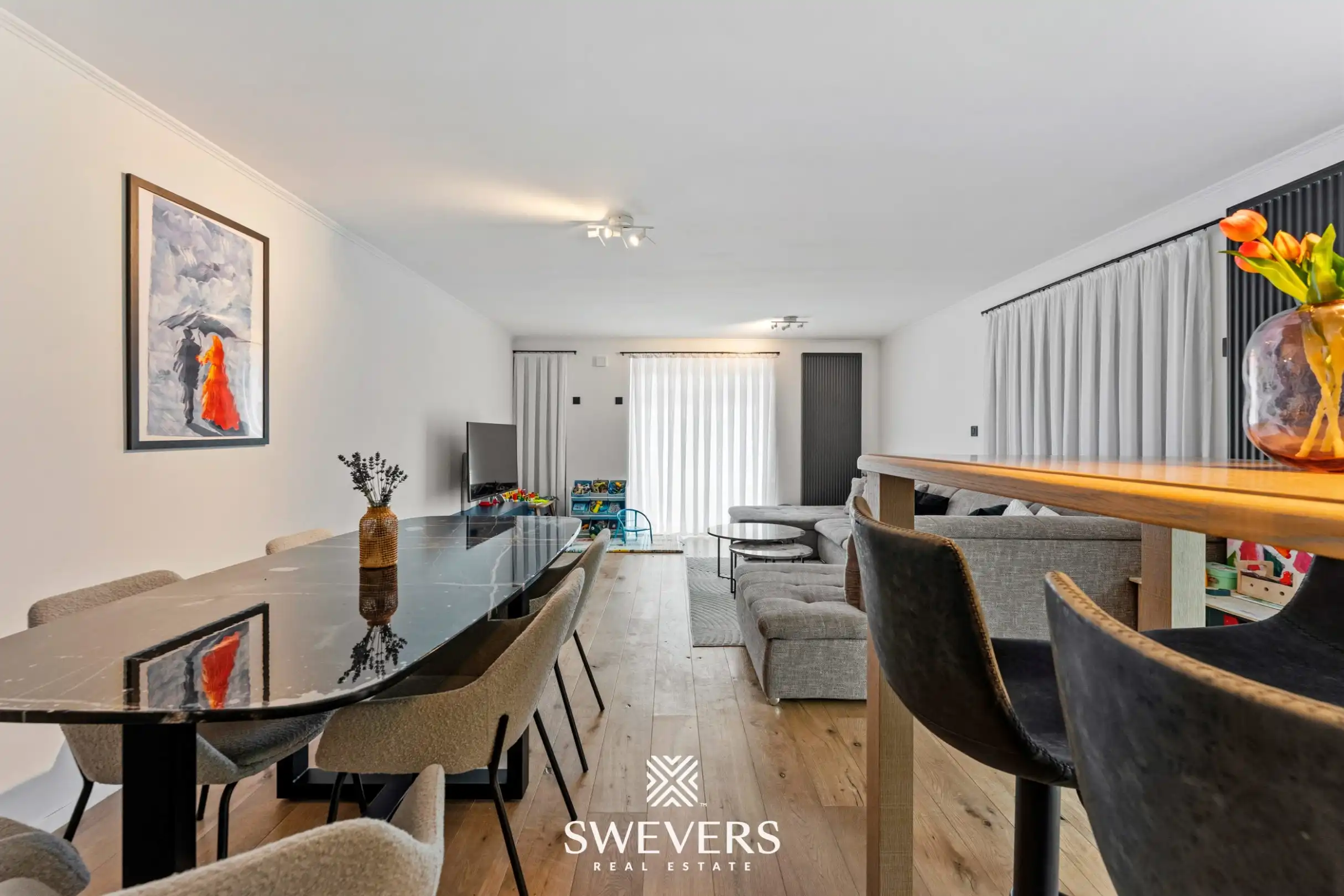 Instapklaar gerenoveerd appartement met 3 slaapkamers en een garage in centrum Houthalen foto 3