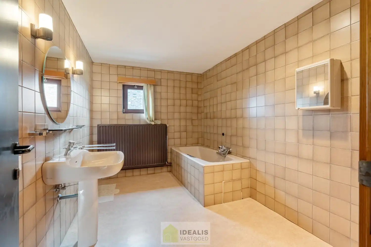 IDEALIS VASTGOED – VERZORGDE GEZINSWONING MET 2 SLAAPKAMERS (MOGELIJKHEID TOT MEER) OP AANGENAAM PERCEEL VAN 11A 28CA foto 26