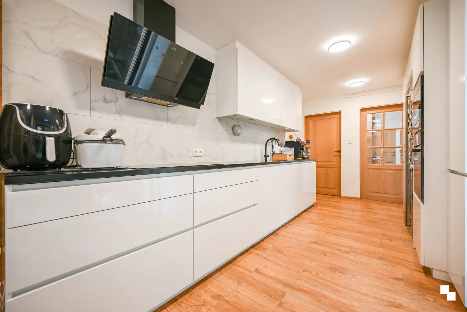 Gezellige, instapklare woning in Deerlijk! foto 8