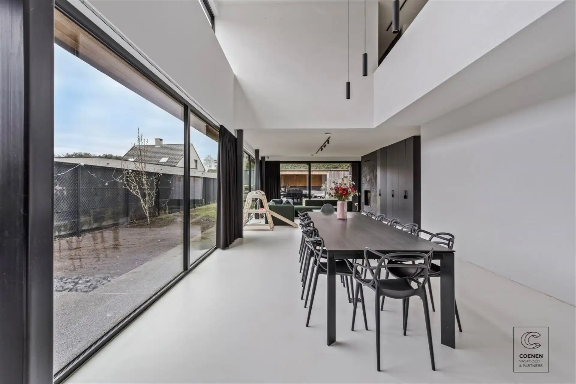 Prachtig en verder af te werken HOB op rustige locatie! foto 6