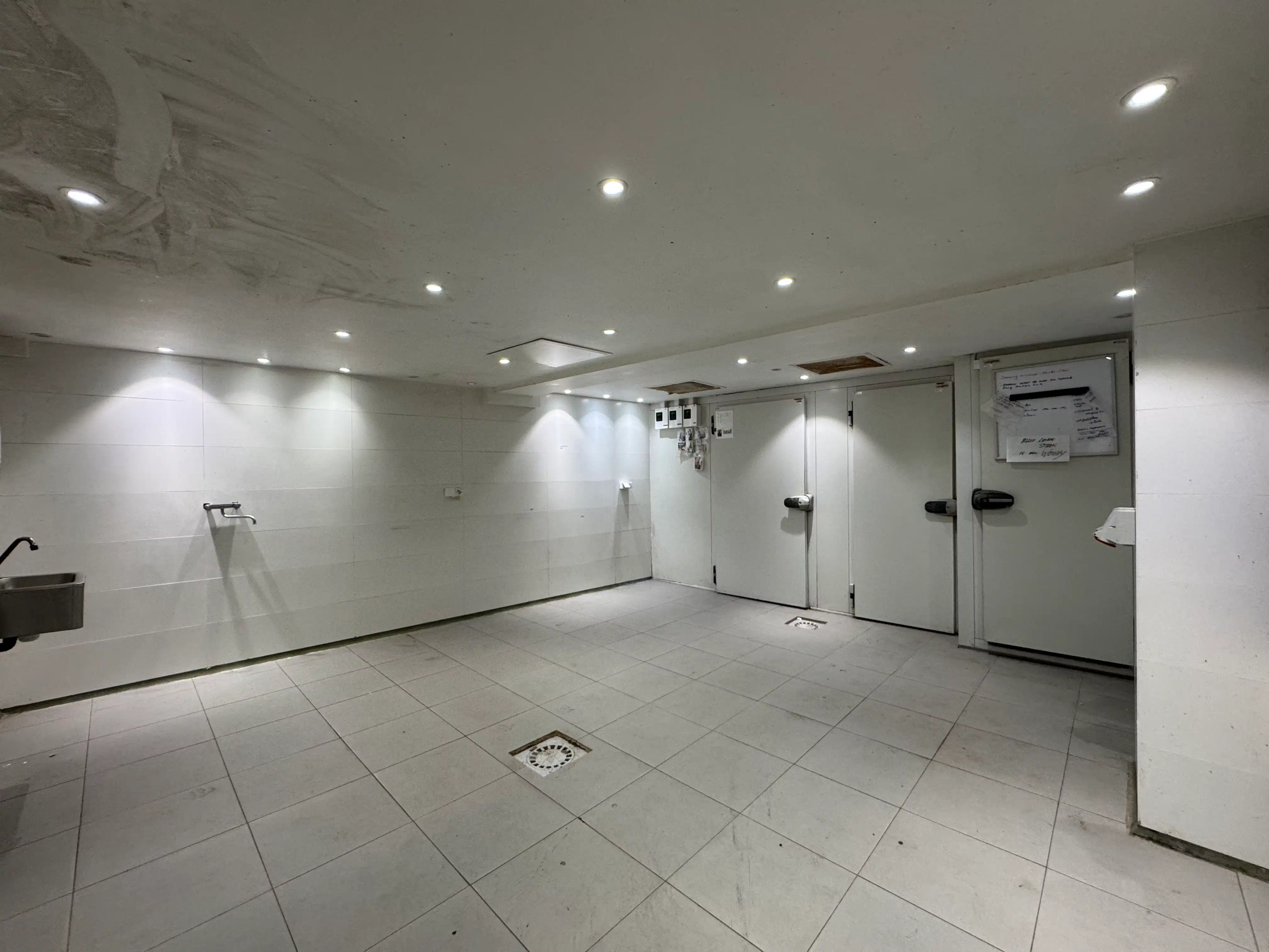 Handelsgelijkvloers 82m² foto 10