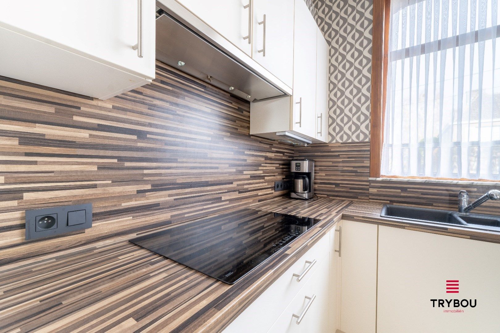 🏡 Ruime woning met potentieel op groot perceel in het centrum van Langemark foto 8