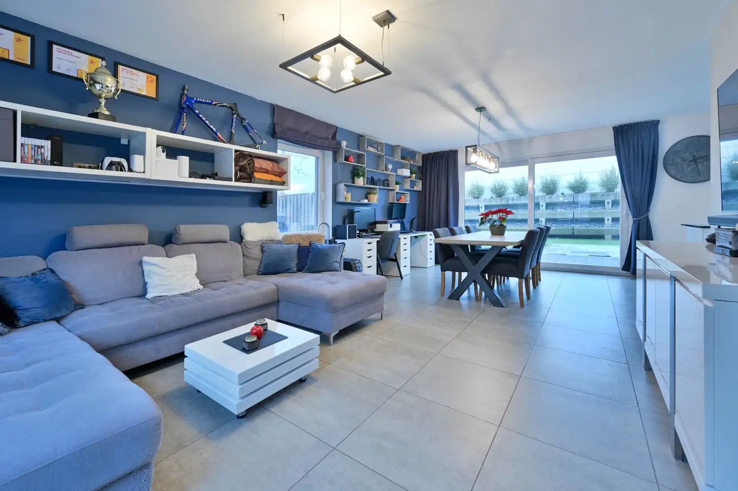 Ruime, energiezuinige gezinswoning met 6 slaapkamers, tuin en zwembad nabij Leuven foto 4