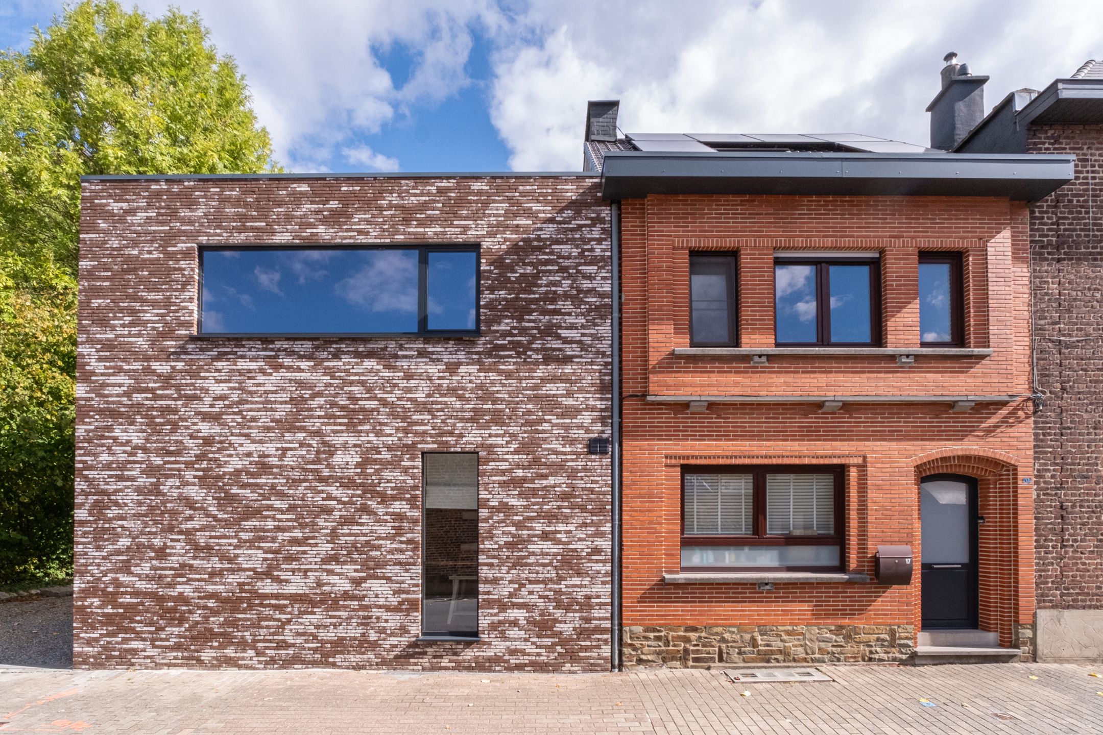Huis te koop foto {{pictureIndex}}