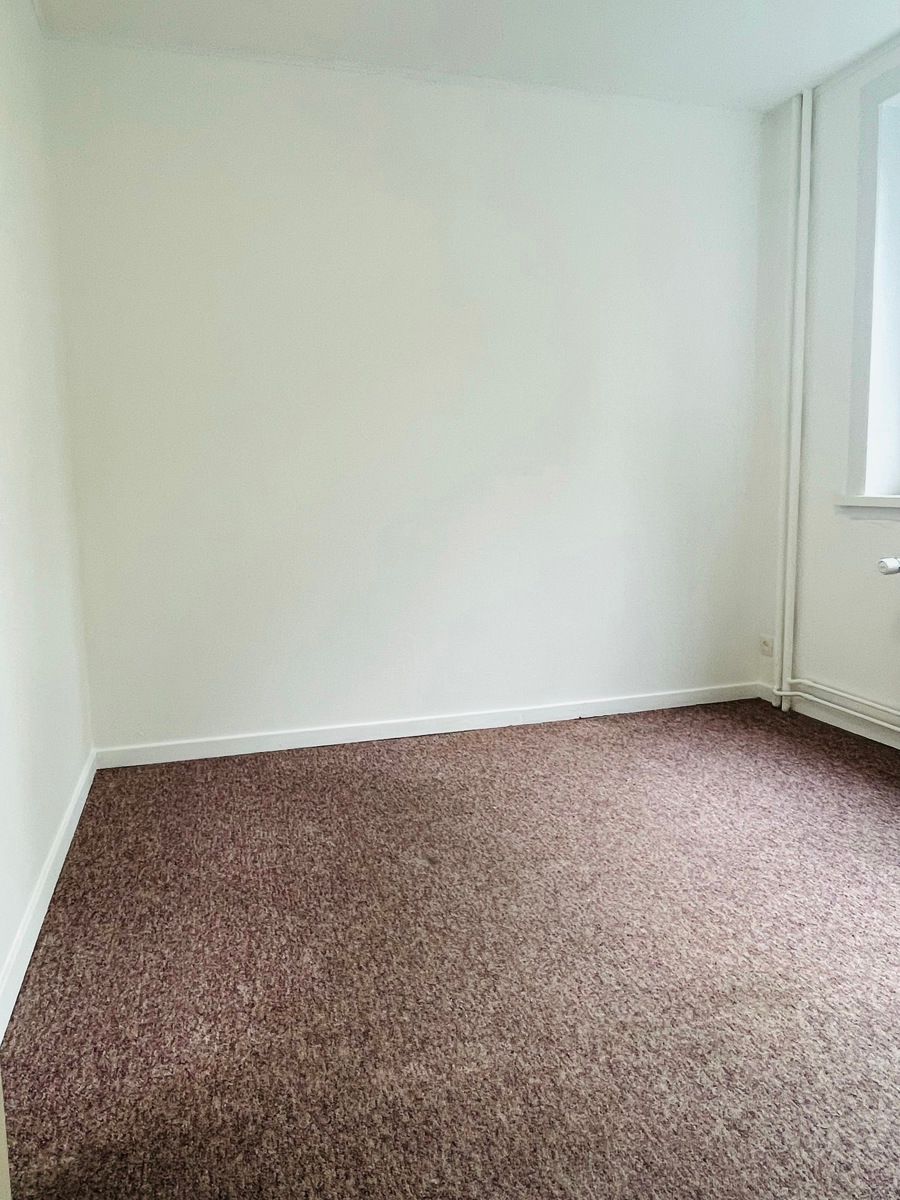 Te huur: 3- slpk appartement op gunstige ligging in Aalst foto 9