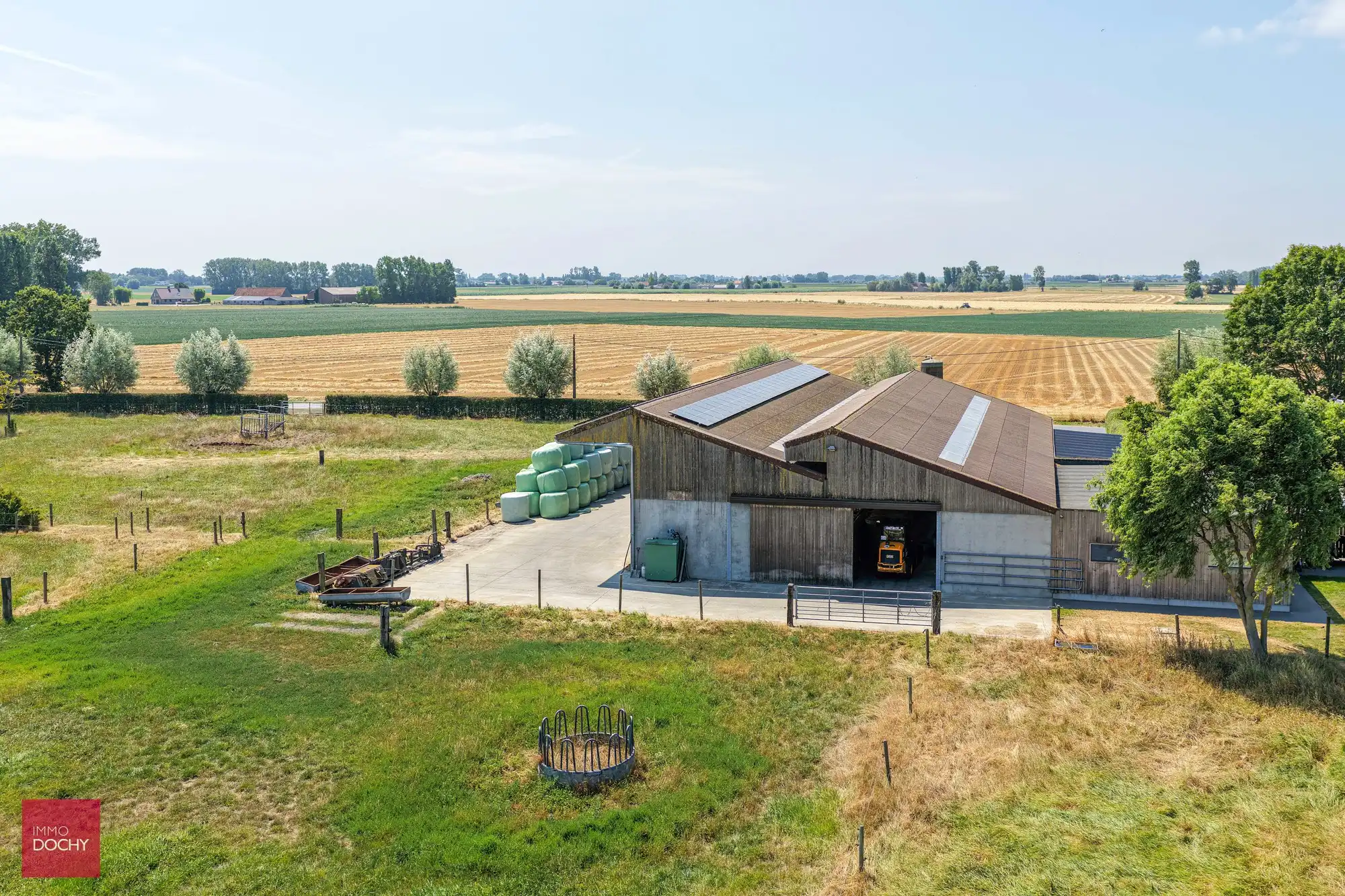 Landelijke woning met 2 vakantiewoningen en hoevewinkel foto 3