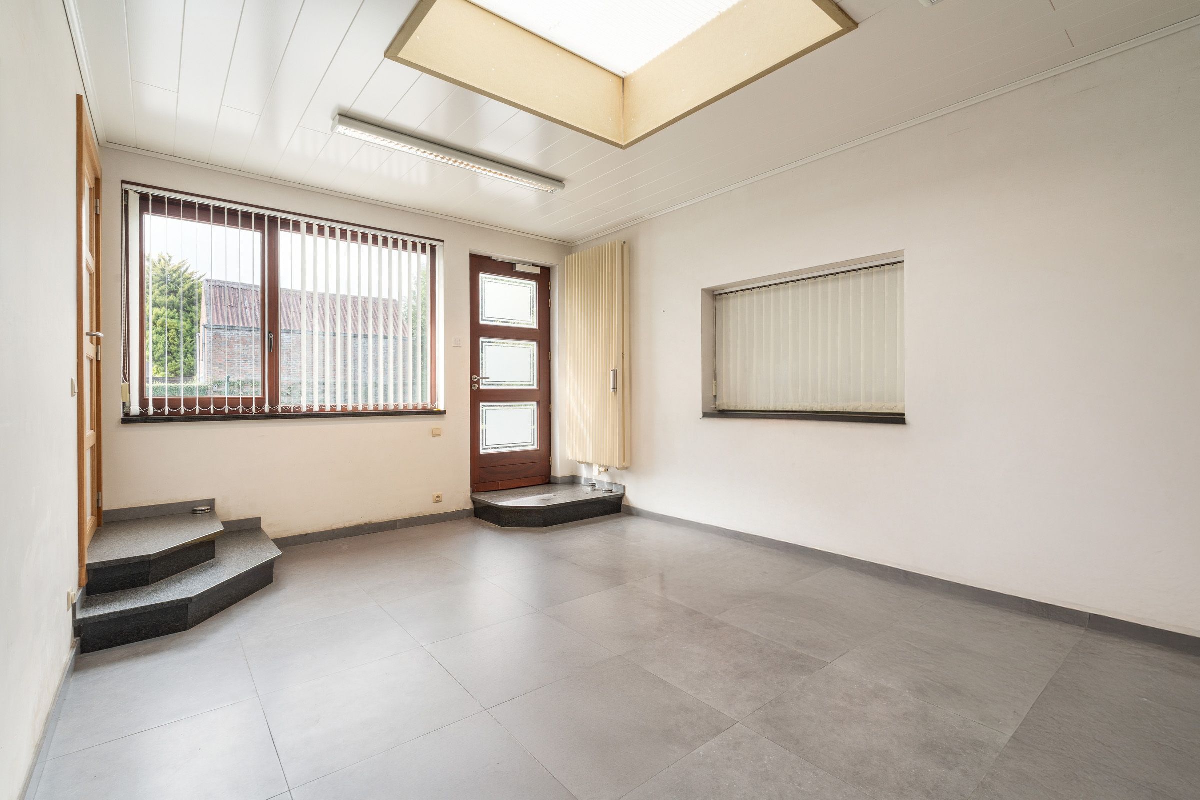 Ruime GEZINSWONING met aangename tuin + GARAGE + LOODS grenzend aan park, vlakbij zee!* foto 8