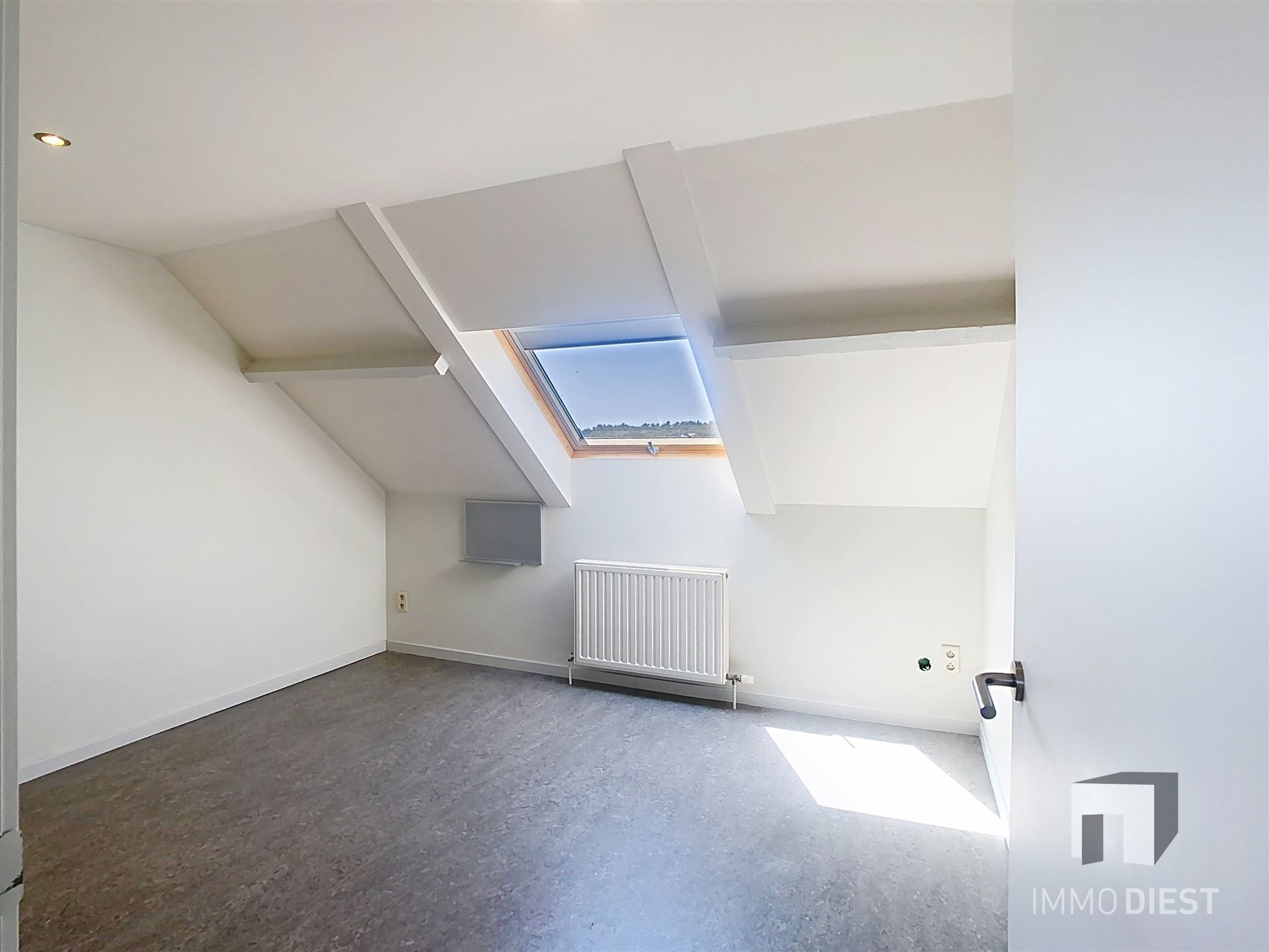 Hoekwoning foto 12