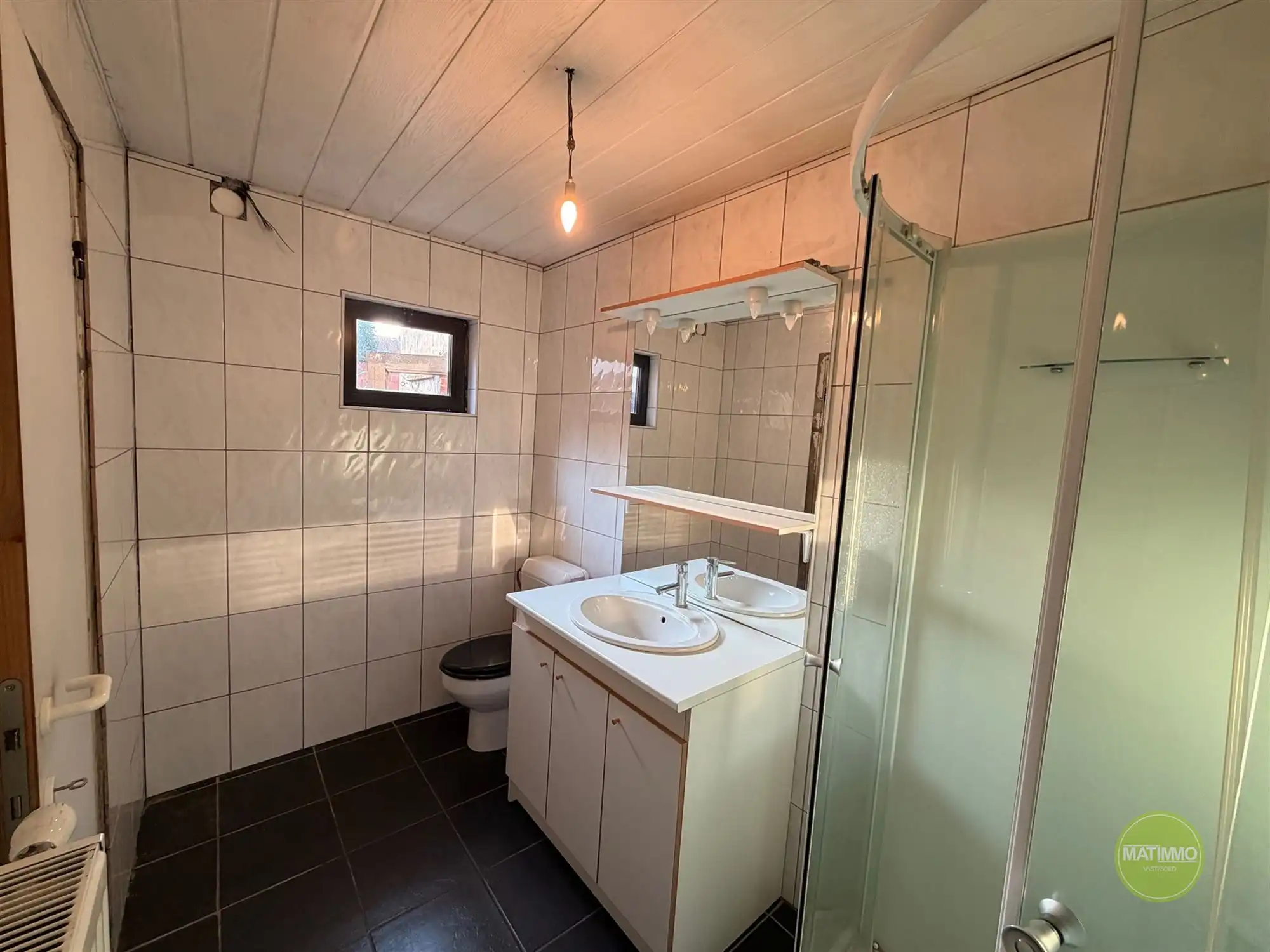 Charmant op te knappen woning met 4 slaapkamers in Turnhout foto 9