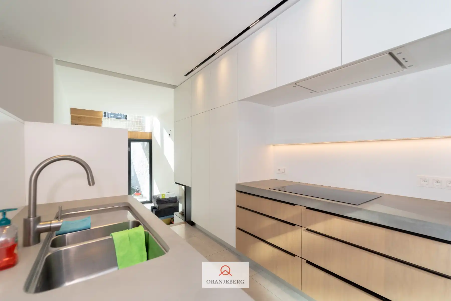 Prachtig afgewerkte woning met stadstuin vlakbij centrum Gent foto 10