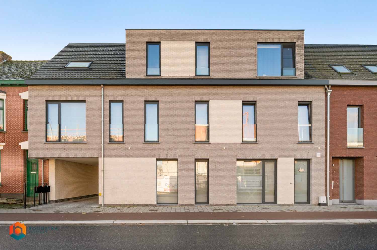 Recente woning met 3 slpkrs in het centrum van Putte foto {{pictureIndex}}