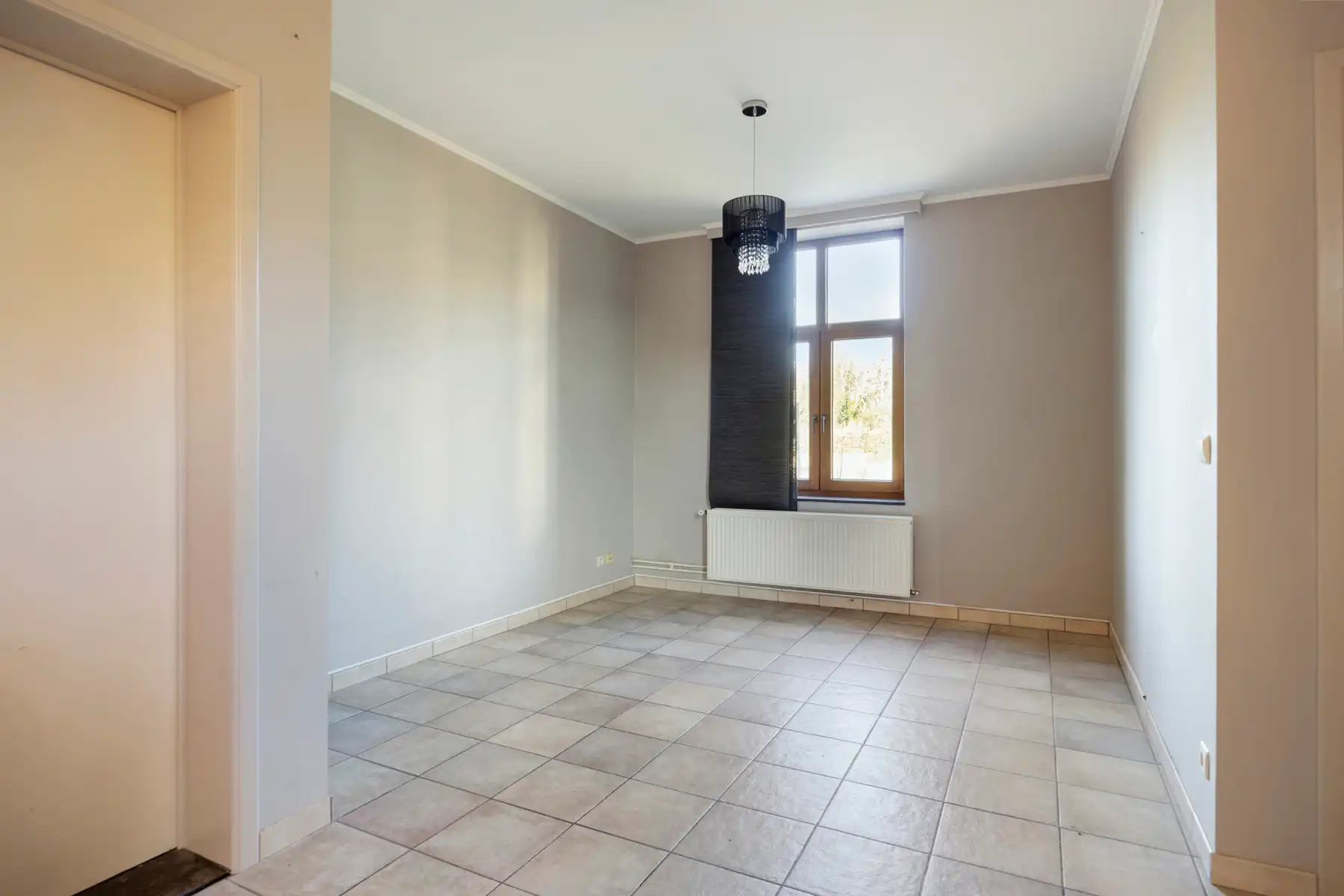 Praktische woning met 3 slaapkamers in centrum Maaseik. foto 4