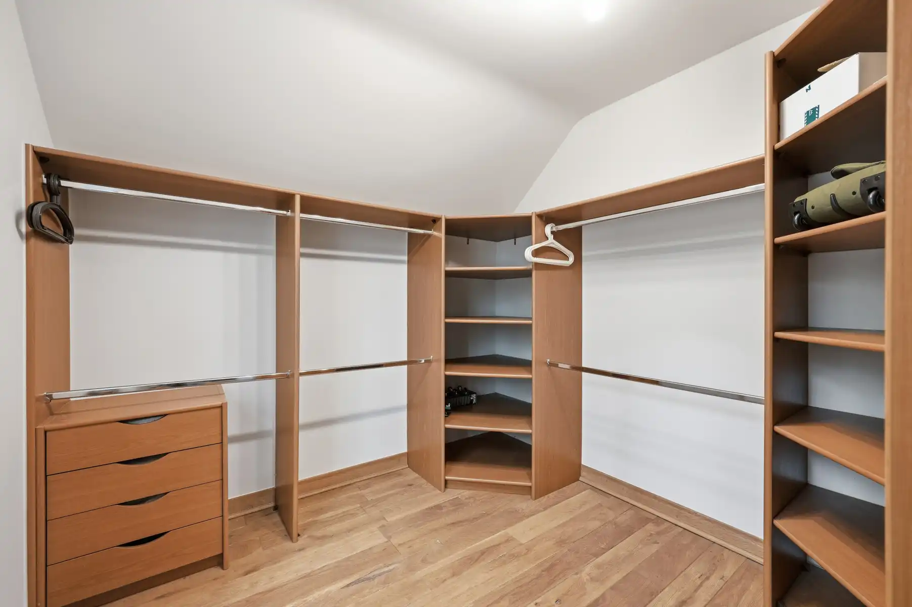 Villa in prachtige groene omgeving te ROTSELAAR foto 16