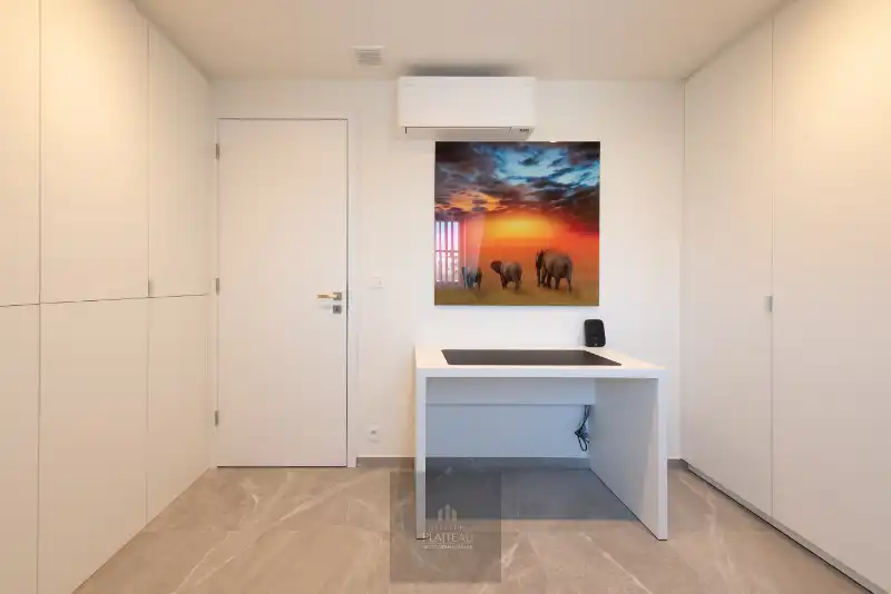 Instapklaar recent luxueus duplex-appartement met 2 terrassen in residentie Lectus IX. foto 30