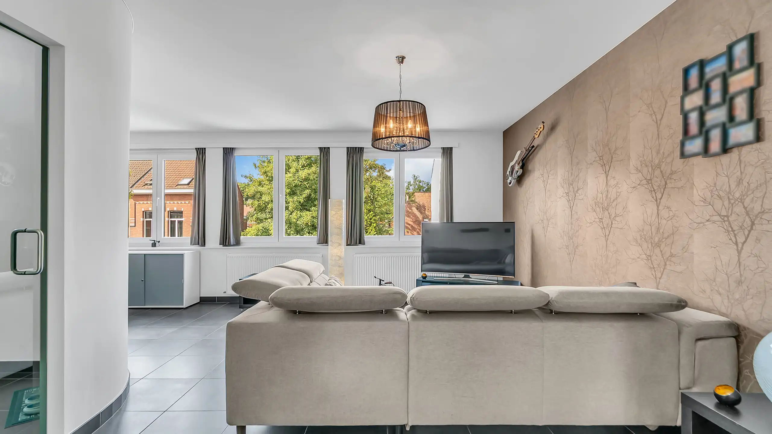 Unieke combinatie van wonen, ondernemen en investeren. foto 5