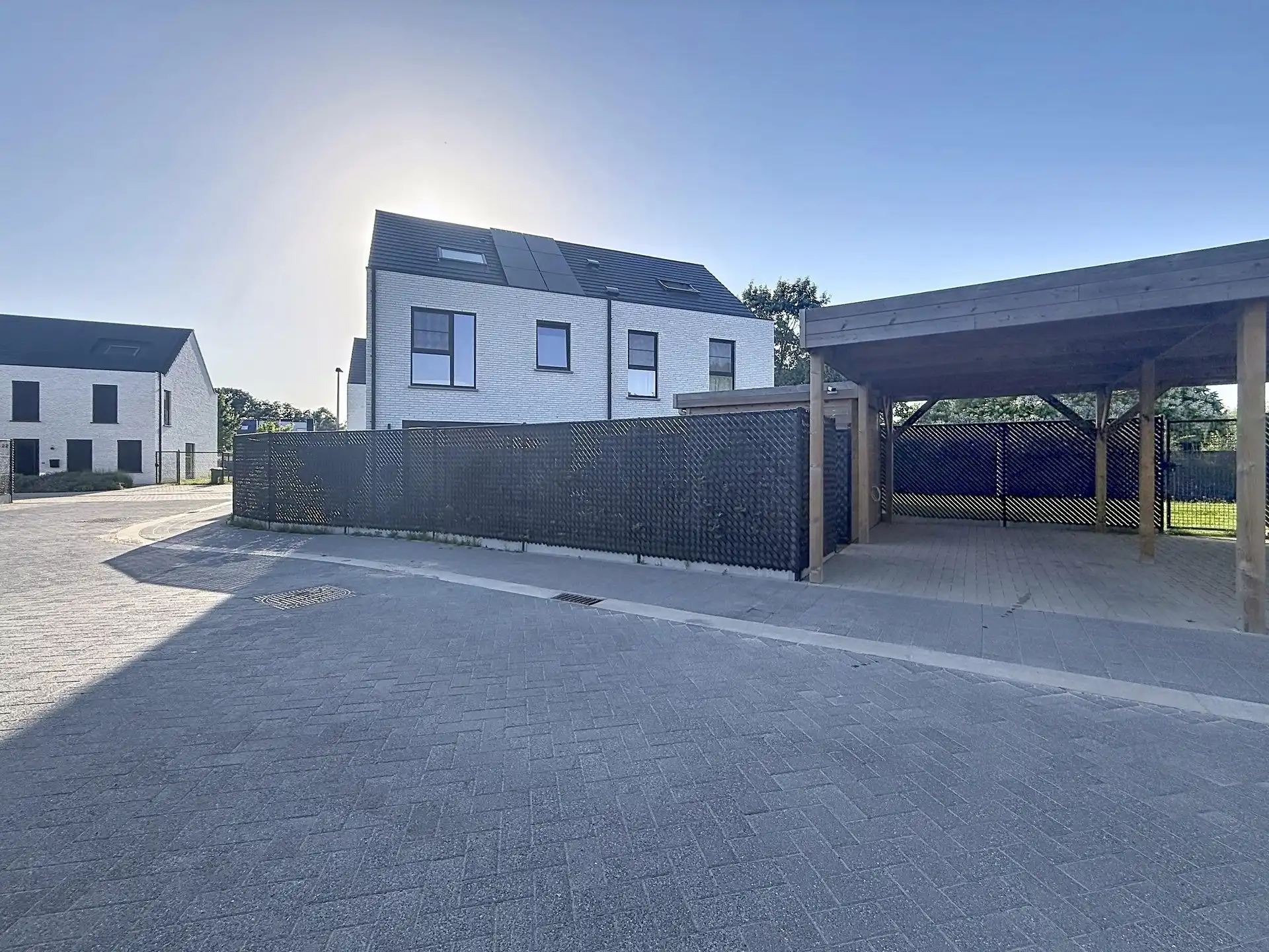 Prachtige nieuwbouwwoning op toplocatie met mogelijks 5 slaapkamers! foto 4