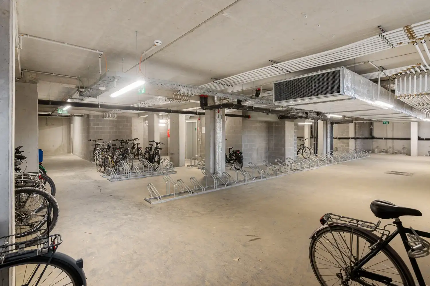 Nieuwbouw duplex penthouse met royaal terras in de Slachthuissite! foto 32