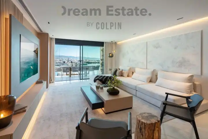 Prachtig frontline appartement foto 3