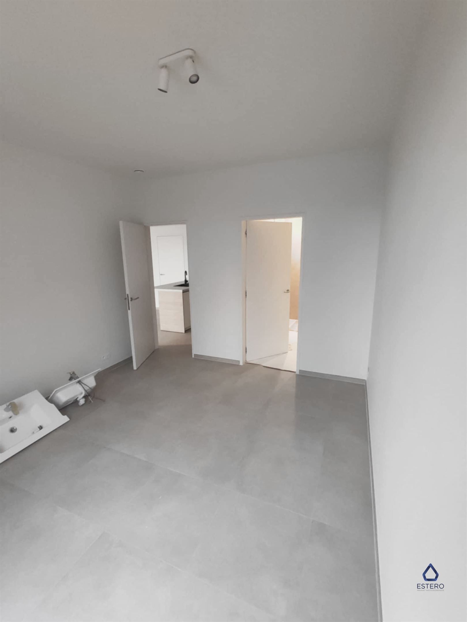 Energiezuinige nieuwbouwappartement met staanplaats en gemeenschappelijk zwembad foto 7