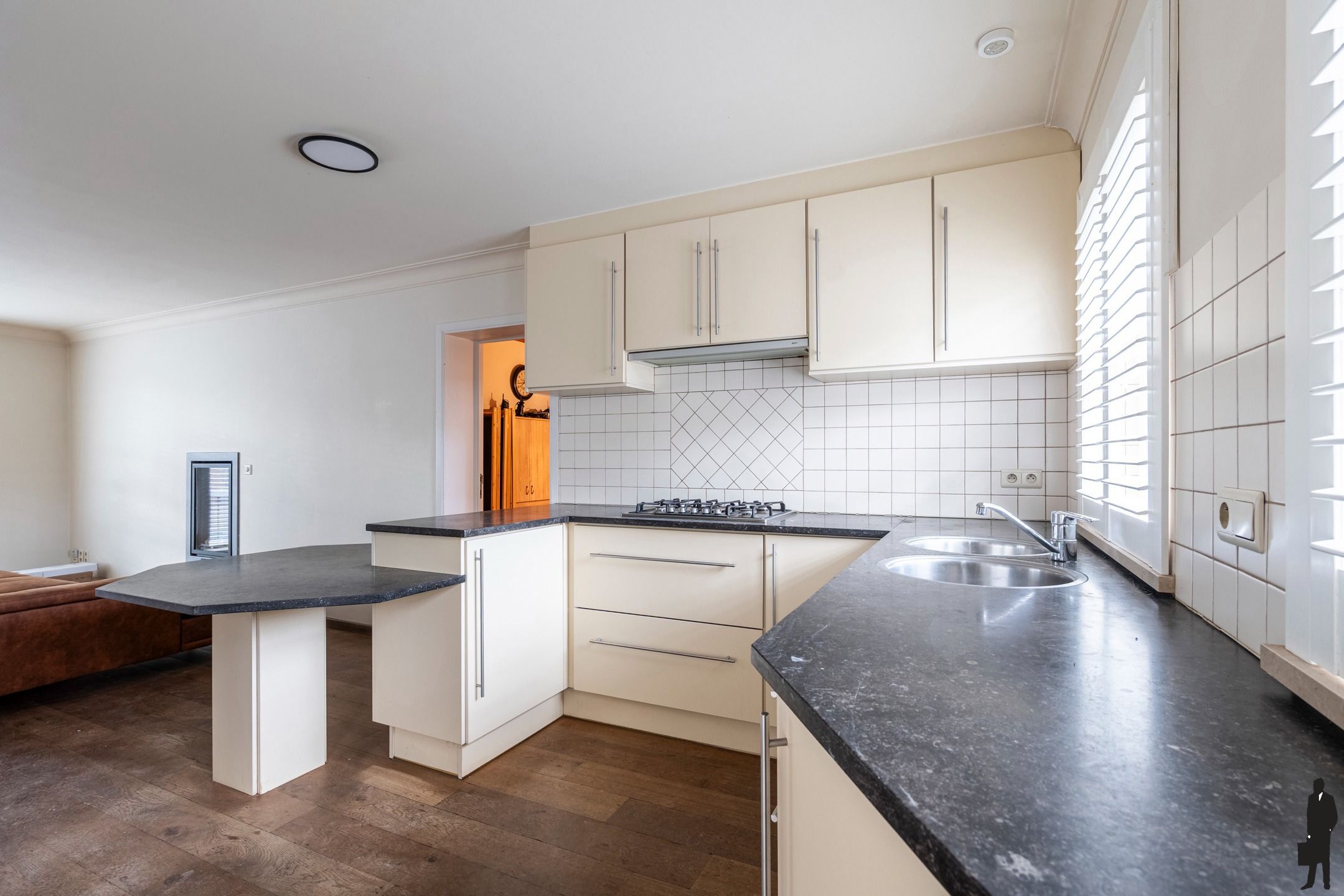 Brasserie met ruime duplexwoning en bouwgrond op toplocatie foto 17