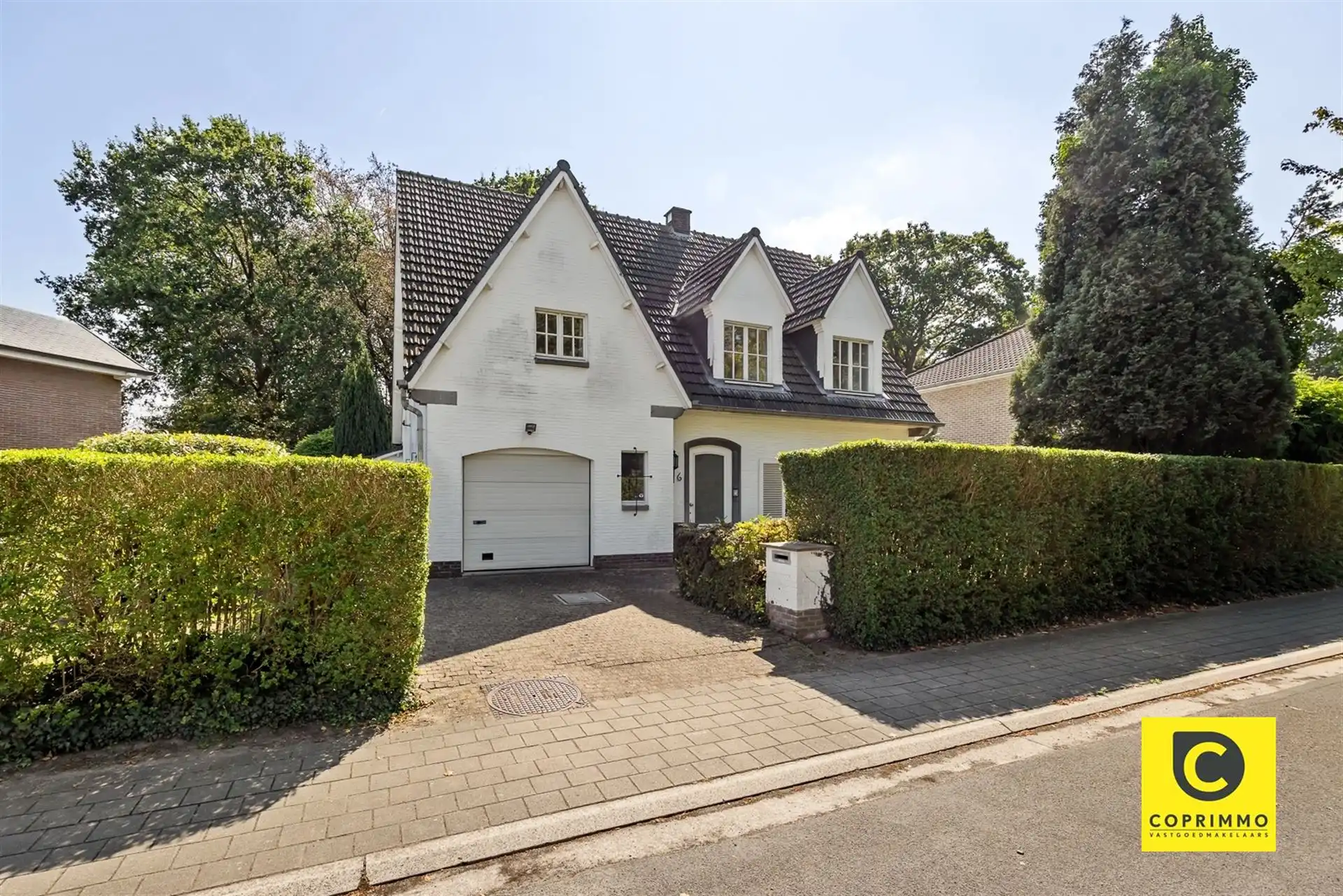 Villa: 4 slk. op een perceel 660 m²  (zuid) foto 3
