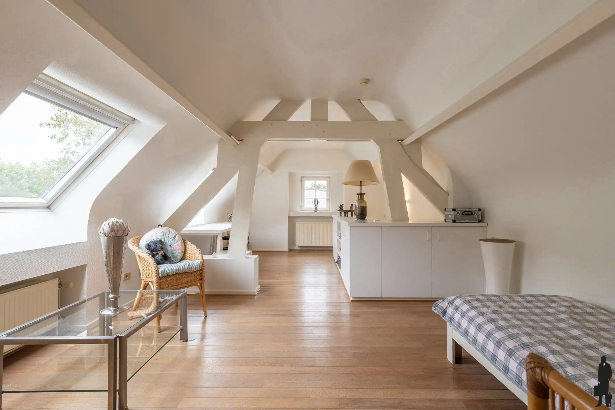 Villa met kantoor en 5 slpk. in groene rand van Turnhout foto 31
