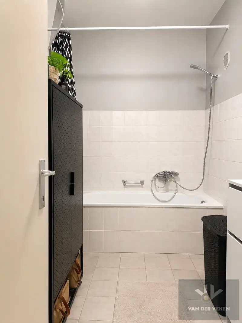 RIANT APPARTEMENT 119 m2 IN  HET CENTRUM VAN PAAL foto 7