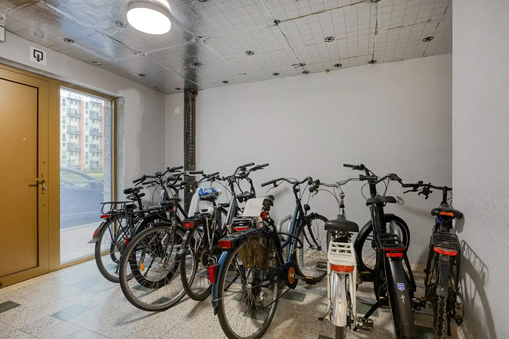 Goed gelegen appartement met 2 slaapkamers, terras, ondergrondse autostaanplaats en private kelderberging in Leuven! - EPC 98 kWh/m² - bewoonbare opp. 74 m² foto 22